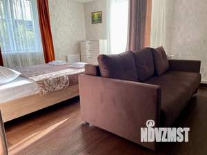 Студия квартира, посуточно, 44м2, 4/5 этаж