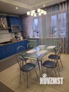 3-к квартира, на длительный срок, 150м2, 4/5 этаж