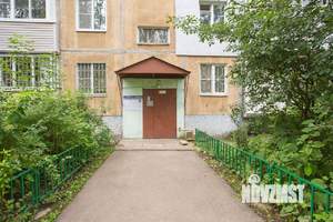 3-к квартира, на длительный срок, 63м2, 2/5 этаж