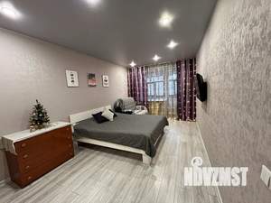 2-к квартира, посуточно, 45м2, 5/5 этаж