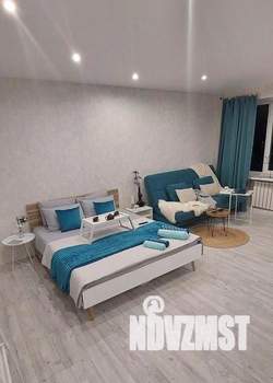 1-к квартира, посуточно, 33м2, 1/1 этаж