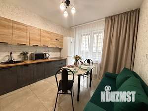 1-к квартира, посуточно, 40м2, 11/17 этаж