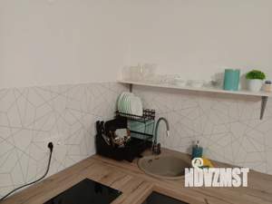 Студия квартира, посуточно, 24м2, 3/17 этаж