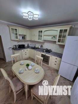 3-к квартира, посуточно, 82м2, 1/1 этаж
