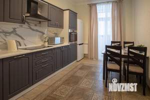 1-к квартира, посуточно, 43м2, 1/1 этаж