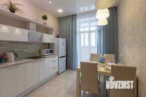 1-к квартира, посуточно, 43м2, 1/1 этаж