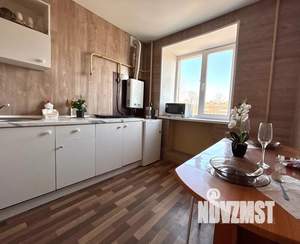 2-к квартира, посуточно, 44м2, 4/5 этаж