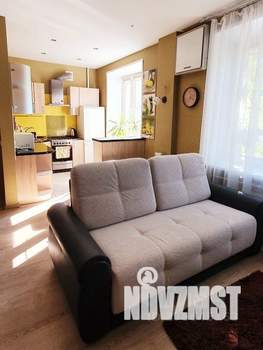 Студия квартира, посуточно, 41м2, 2/4 этаж