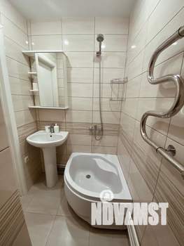 Студия квартира, посуточно, 18м2, 1/4 этаж