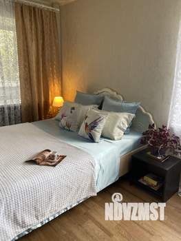1-к квартира, посуточно, 30м2, 2/4 этаж