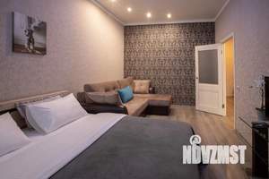 1-к квартира, посуточно, 46м2, 1/1 этаж