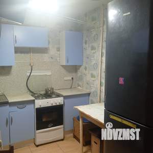 Студия квартира, посуточно, 35м2, 1/5 этаж