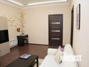 2-к квартира, посуточно, 62м2, 1/1 этаж