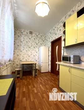 2-к квартира, посуточно, 65м2, 2/4 этаж