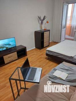 1-к квартира, посуточно, 38м2, 1/1 этаж