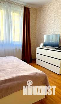 1-к квартира, посуточно, 38м2, 4/10 этаж