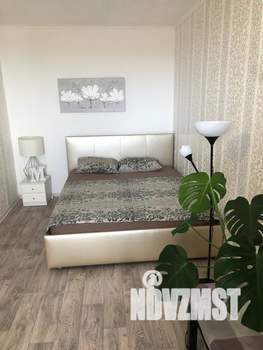 1-к квартира, посуточно, 40м2, 10/10 этаж