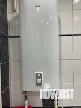 Студия квартира, посуточно, 36м2, 2/4 этаж