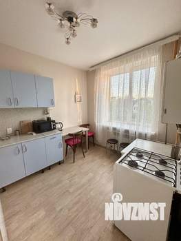 1-к квартира, посуточно, 40м2, 2/4 этаж