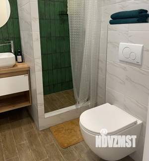 2-к квартира, посуточно, 50м2, 1/1 этаж