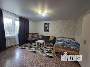 1-к квартира, посуточно, 40м2, 1/1 этаж