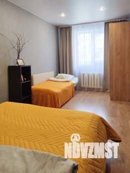 1-к квартира, посуточно, 46м2, 1/1 этаж