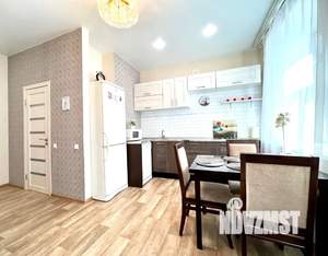 1-к квартира, посуточно, 50м2, 3/3 этаж