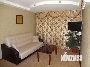 1-к квартира, посуточно, 30м2, 5/5 этаж