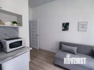 Студия квартира, посуточно, 24м2, 1/8 этаж