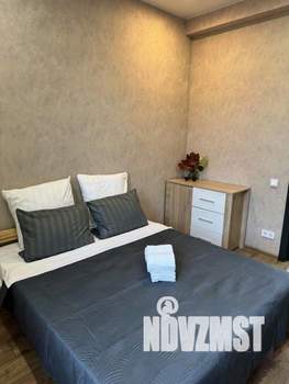 1-к квартира, посуточно, 73м2, 1/1 этаж