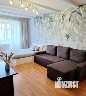 1-к квартира, посуточно, 33м2, 9/9 этаж