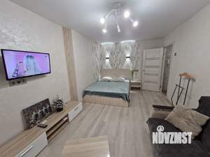 1-к квартира, посуточно, 37м2, 4/9 этаж