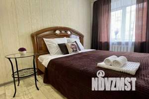2-к квартира, посуточно, 45м2, 1/5 этаж