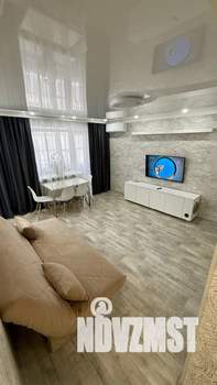 2-к квартира, посуточно, 45м2, 1/1 этаж