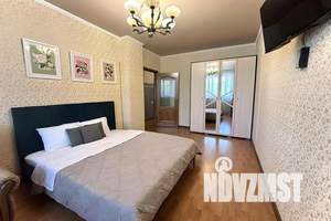 1-к квартира, посуточно, 46м2, 2/16 этаж
