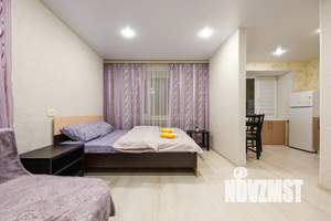 Студия квартира, посуточно, 43м2, 4/5 этаж