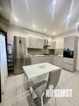 2-к квартира, на длительный срок, 65м2, 2/5 этаж