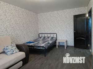 1-к квартира, посуточно, 42м2, 5/5 этаж