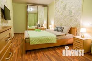 1-к квартира, посуточно, 47м2, 1/1 этаж