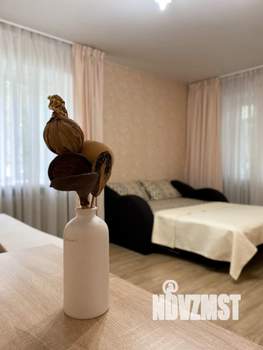 1-к квартира, посуточно, 35м2, 2/5 этаж