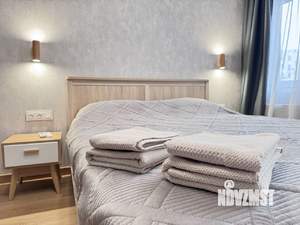 1-к квартира, посуточно, 42м2, 7/10 этаж