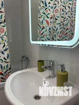 2-к квартира, посуточно, 38м2, 5/17 этаж