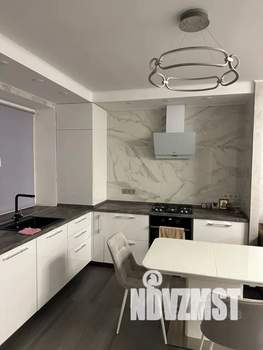 2-к квартира, посуточно, 50м2, 2/4 этаж