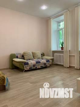 1-к квартира, посуточно, 32м2, 1/5 этаж