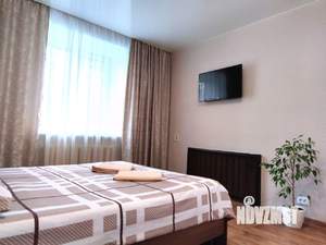 1-к квартира, посуточно, 36м2, 1/1 этаж