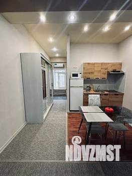 Студия квартира, посуточно, 40м2, 2/2 этаж