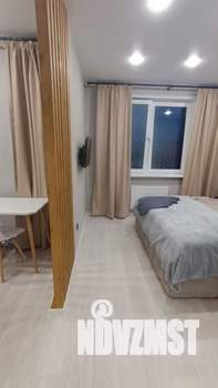 Студия квартира, посуточно, 30м2, 11/18 этаж