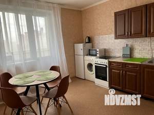 1-к квартира, посуточно, 40м2, 9/10 этаж