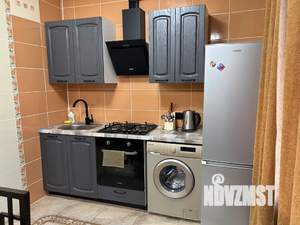 Студия квартира, посуточно, 36м2, 5/5 этаж