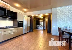 3-к квартира, посуточно, 80м2, 4/4 этаж